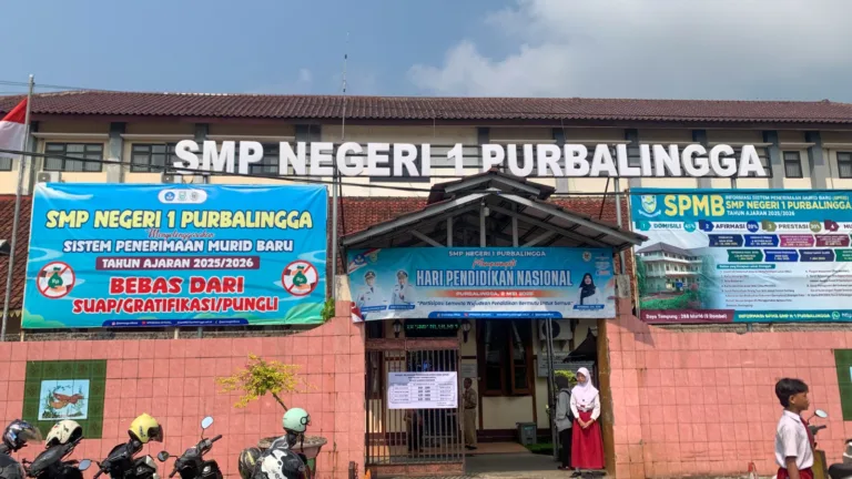 SPMB PAUD, SD, dan SMP 2025 di Purbalingga Resmi Dimulai, Sekolah Favorit Diserbu Calon Siswa10