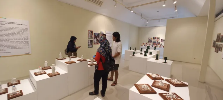 suasana pameran