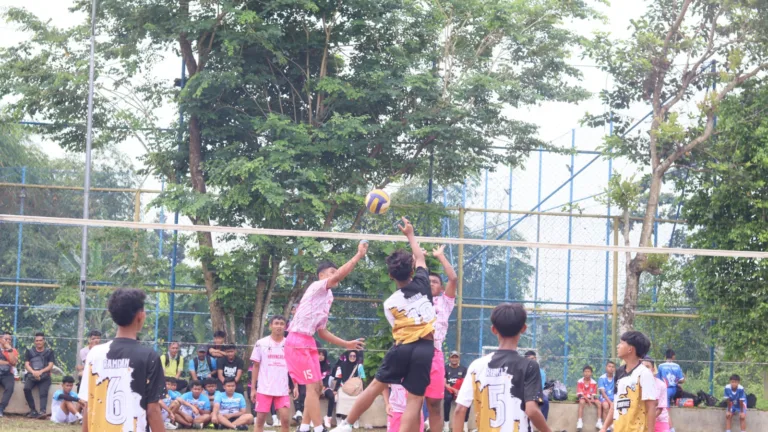 71 Tim Ramaikan Turnamen Bola Voli Pelajar Piala Bupati Purbalingga 20255