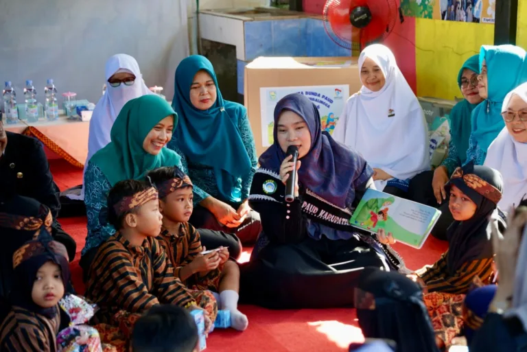 Lewat Dongeng, Bunda PAUD Purbalingga Ajarkan Anak Saling Menghargai dan Hidup Sehat